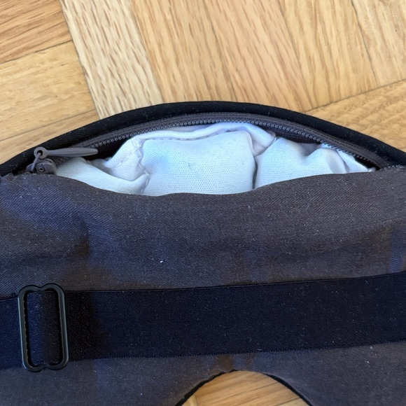 Saje Weighted Sleep Mask - Picture 4 of 4